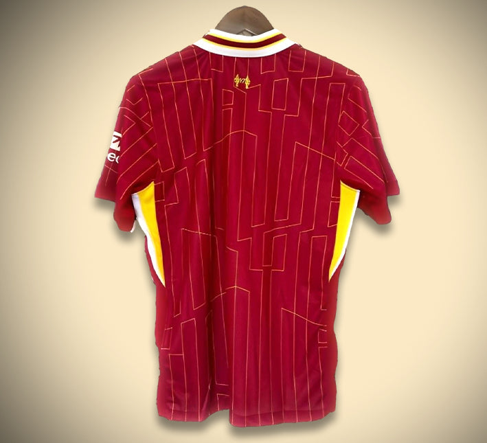 maillot-domicile-liverpool-saison-vingt-quatre-vingt-cinq-rouge-officiel Maglia home Liverpool stagione ventiquattro venticinque rossa ufficiale