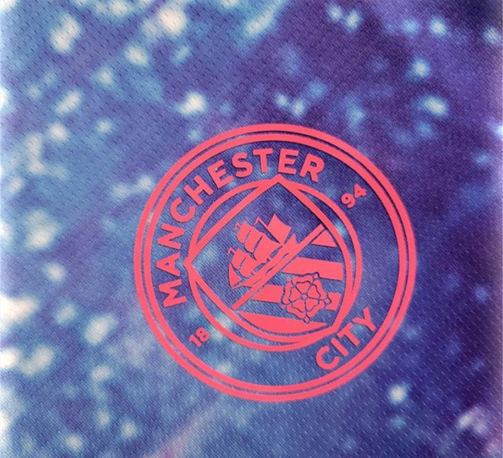 jersey-manchester-city-violet-design-concept-saison-2526 Jersey Manchester City viola design concept stagione 2526