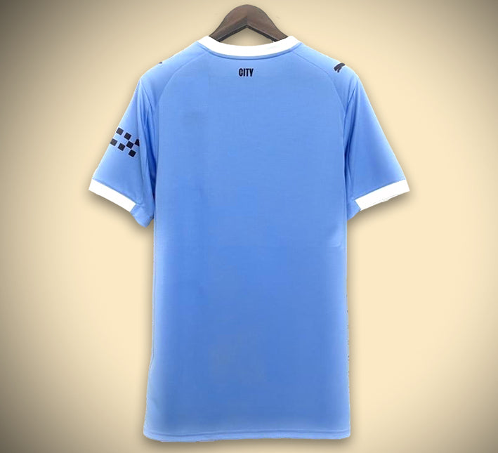 maglia home Manchester City stagione 2025 2026 tenuta ufficiale