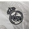 Jersey football Real Madrid design dragon blanc collection spéciale 2024 2025