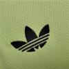 Maglia Real Madrid Portiere Edizione Verde 2024-2025 vista laterale