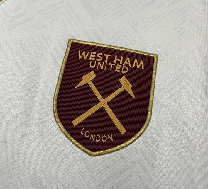 Maglia West Ham stile concept per tifoso di Premier League