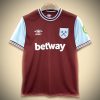 MAILLOTWESTHAMDOMICILE-1.jpg Maglia West Ham Home 2024-2025 vista frontale