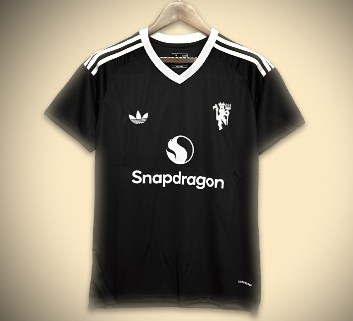 maillot-manchester-united-gardien-noir-2425 Maglia Manchester United Portiere Nero 2425