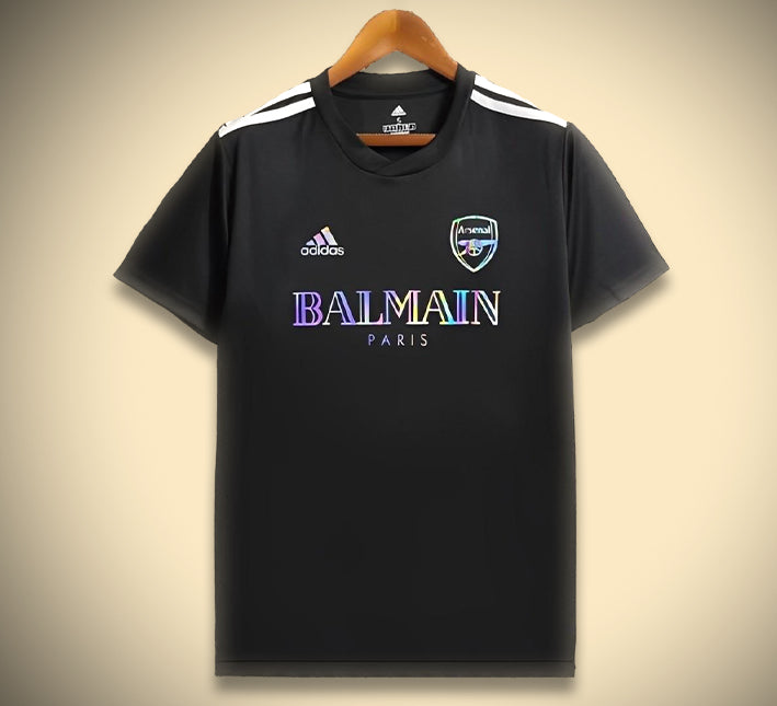 Jersey Arsenal concept collezione Balmain stile lusso per fan del calcio