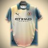 maillot-concept-manchester-city-edition-noel-saison-2024-2025-design-festif-football maglia concept Manchester City edizione Natale stagione 2024 2025 design festivo calcio