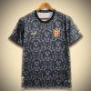 maillotangleterrecommanoir-1.jpg Maglia Concept Inghilterra Edizione Comma Nero 2024 vista frontale
