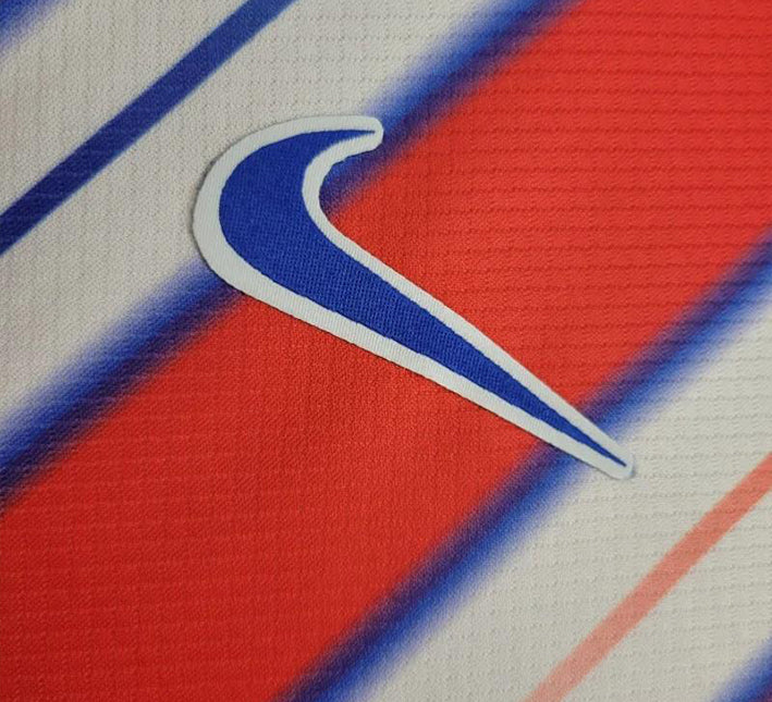 abbigliamento tifosi Atlético Madrid stagione 2425
