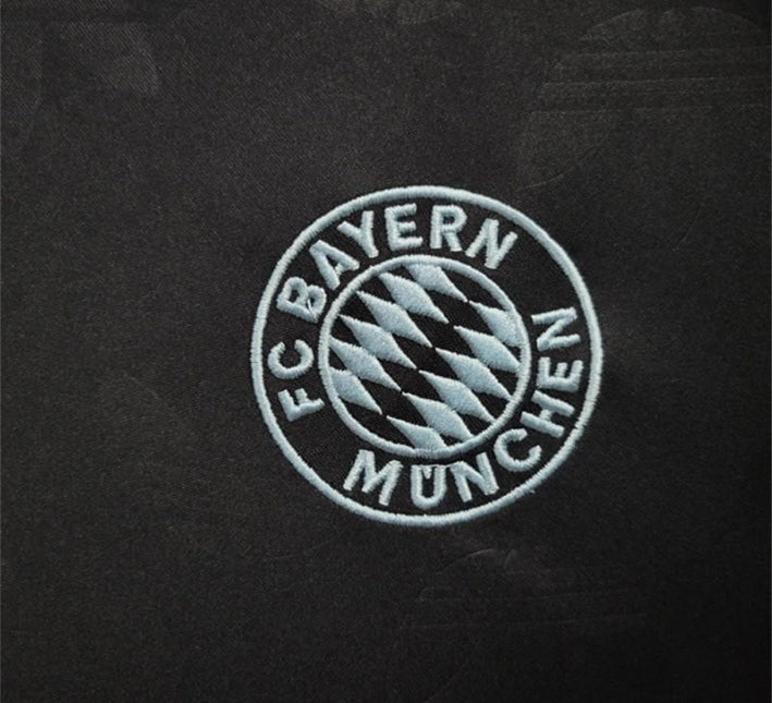 maillot-concept-noir-bayern-munich-edition-2024-2025 Maglia concept nera Bayern Monaco edizione 2024 2025