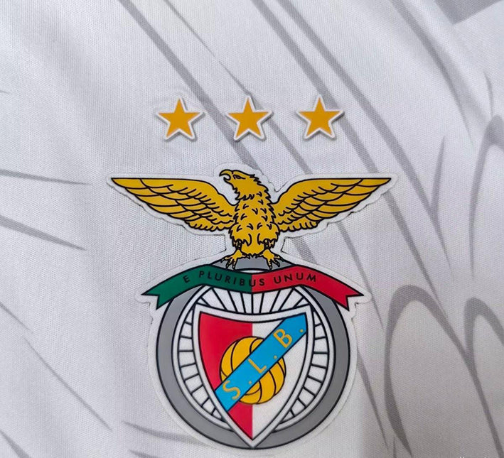 Maglia concept Benfica stagione 2025 2026 design moderno rosso e bianco