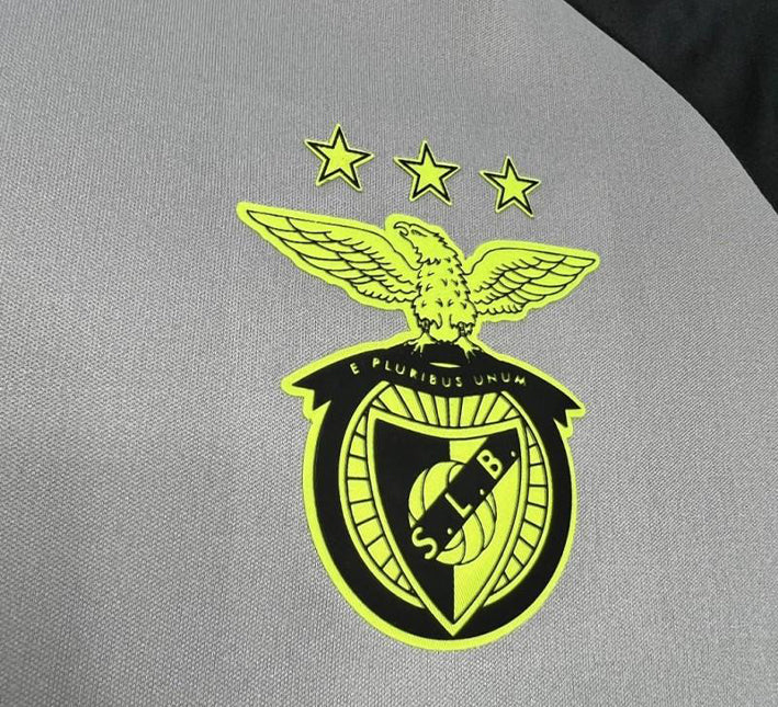 Maglia pre-partita Benfica stagione 2024 2025