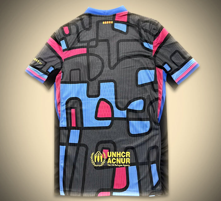 maillot-concept-du-fc-barcelone-edition-2526-motif-abstrait-tenue-football Maglia concept del FC Barcellona edizione 2526 motivo astratto tenuta da calcio