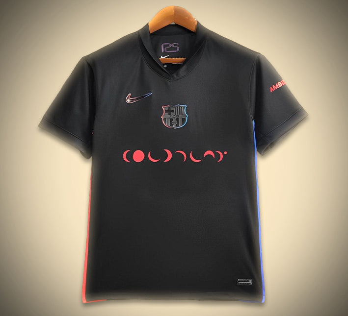 maillot-concept-fc-barcelone-edition-coldplay-saison-2024-2025-design-collector Maglia concept FC Barcellona edizione Coldplay stagione 2024 2025 design da collezione
