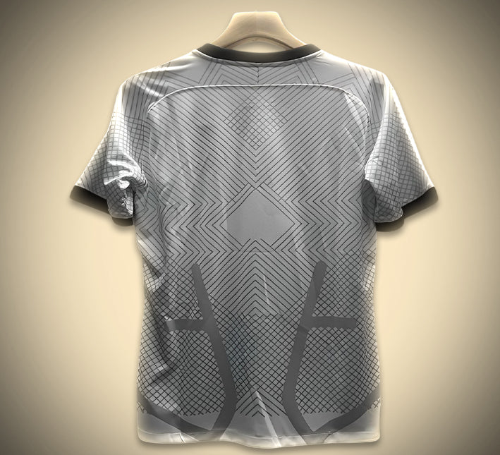 Maglia concept Inter Milan edizione Serpend nera per supporter con stemma del club