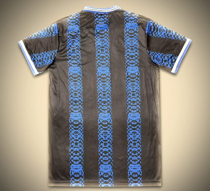 Maglia concept Inter Milan edizione Mambas stagione 2024 2025 tenuta da calcio nera e gialla