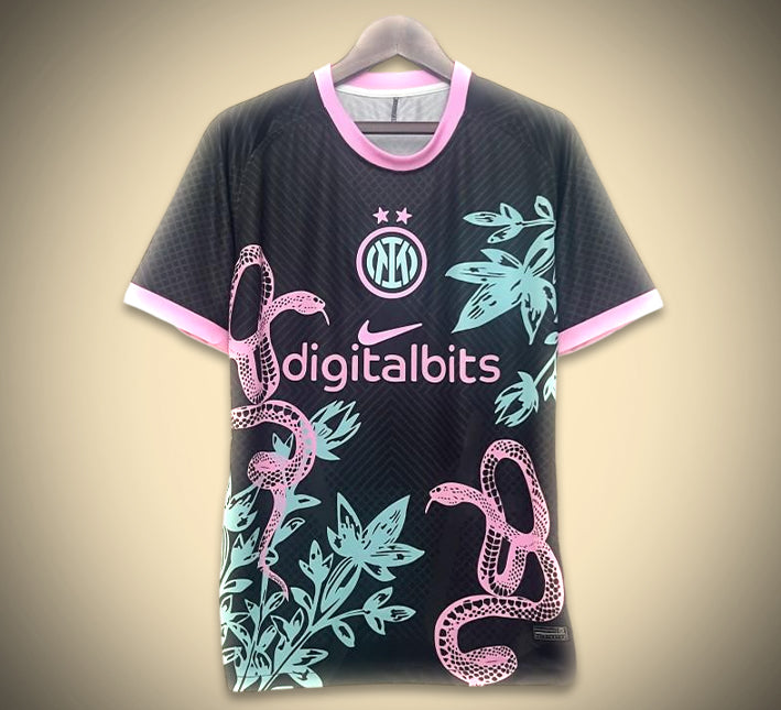 Maglia da calcio Inter Milan rosa design concept edizione Serpend