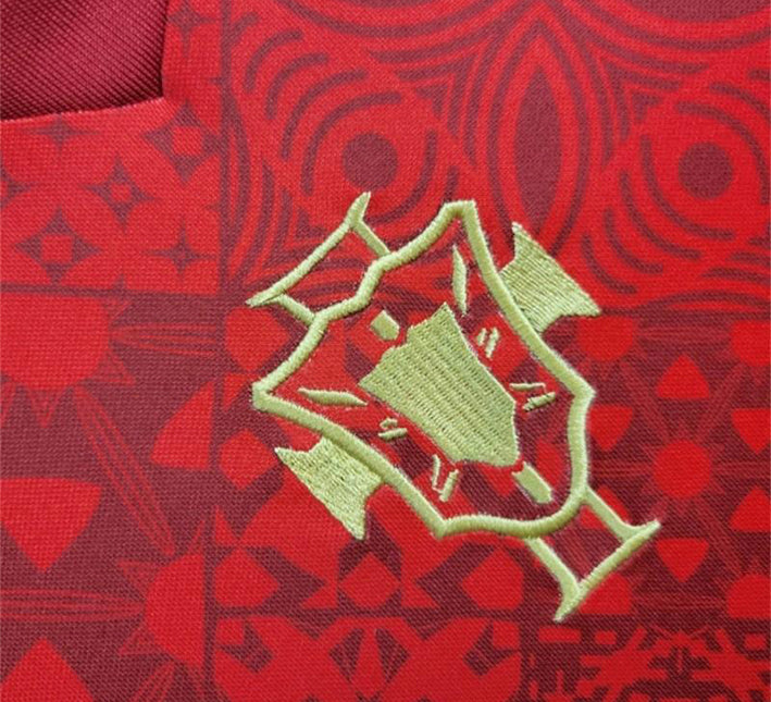 tenue-domicile-portugal-style-concept-comma-pour-supporter-collection-2024-2025 Tenuta home Portogallo stile concept Comma per supporter collezione 2024 2025