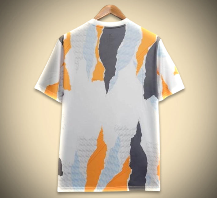 Maglia Real Madrid Pre-Partita 2024-2025 vista posteriore