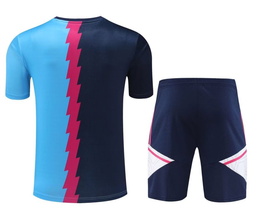 Tuta allenamento Arsenal quarta stagione 2023 2024 maglia e pantaloncini
