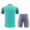 Set maglia e pantaloncini Ajax stagione 2024 2025 tenuta da calcio
