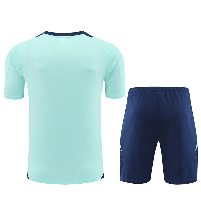ensemble-maillot-et-short-arsenal-saison-2024-2025-tenue-domicile-rouge-et-blanc Set maglia e pantaloncini Arsenal stagione 2024 2025 tenuta Home rossa e bianca