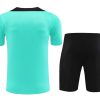 ensemble-maillot-et-short-atletico-madrid-saison-2024-2025-tenue-de-football Set maglia e pantaloncino Atletico Madrid stagione 2024 2025 tenuta da calcio