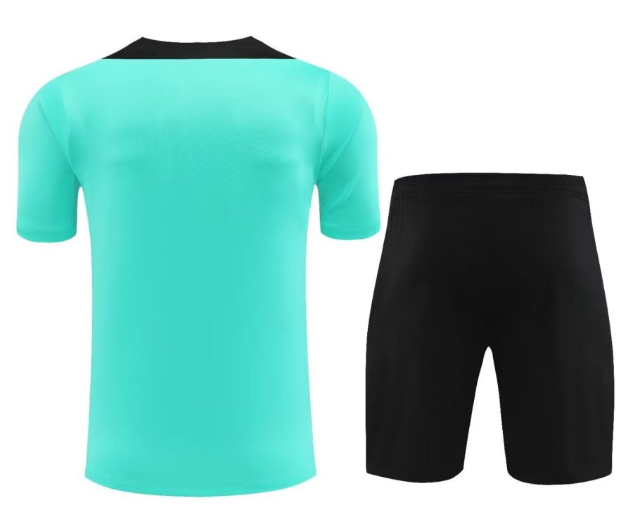 ensemble-maillot-et-short-atletico-madrid-saison-2024-2025-tenue-de-football Set maglia e pantaloncino Atletico Madrid stagione 2024 2025 tenuta da calcio