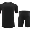 Set maglia e pantaloncini Liverpool stagione venti ventiquattro venti venticinque tenuta Home rossa