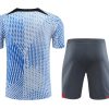 ensemble-training-liverpool-fc-bleu-saison-vingt-vingt-trois-vingt-vingt-quatre Tuta training Liverpool FC blu stagione venti ventitré venti ventiquattro