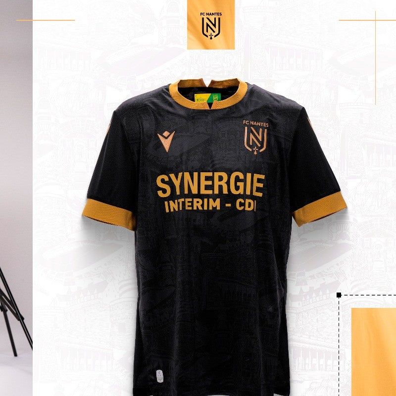 jersey-de-football-nantes-exterieur-2024-2025-couleur-et-design-du-club Maglia da calcio Nantes Away 2024 2025 colore e design del club