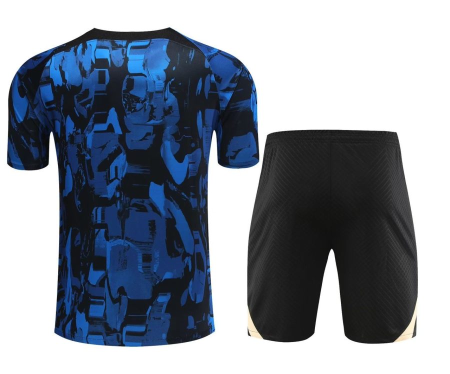 kit-d-entrainement-chelsea-bleu-saison-2023-2024-survetement-de-football kit di allenamento Chelsea blu stagione 2023 2024 tuta da calcio
