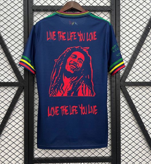 maillot-ajax-amsterdam-edition-speciale-bob-marley-saison-2025-2026-tenue-domicile Maglia Ajax Amsterdam edizione speciale Bob Marley stagione 2025 2026 tenuta home