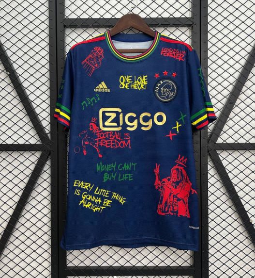 maillot-ajax-amsterdam-special-bob-marley-20252026 MAGLIA AJAX AMSTERDAM SPECIAL BOB MARLEY 20252026