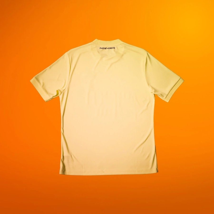 maillot-avant-match-as-monaco-saison-deux-mille-vingt-cinq-deux-mille-vingt-six-tenue-d-echauffement-officielle Maglia pre-partita AS Monaco stagione duemilaventicinque duemilaventisei tenuta di riscaldamento ufficiale