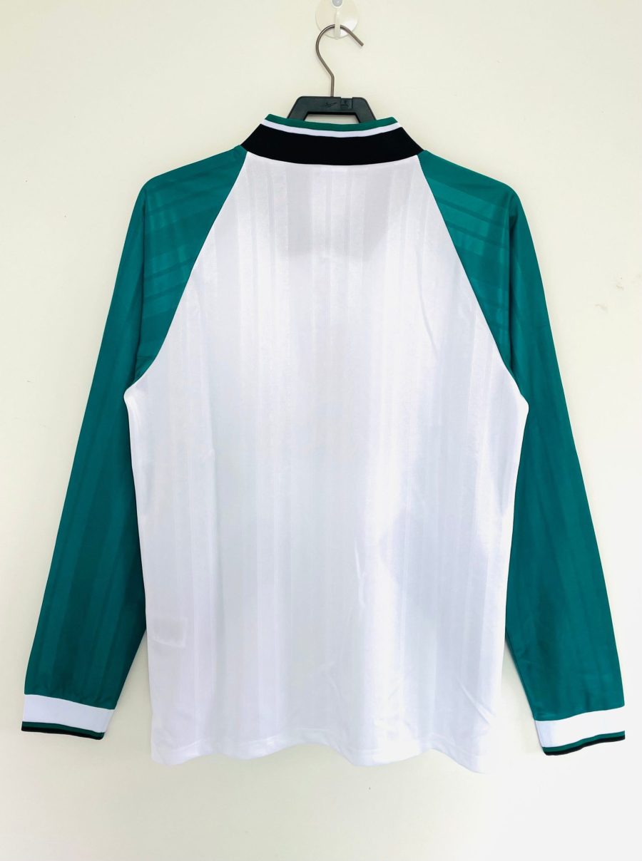 maillot de foot Liverpool extérieur vintage manches longues style années quatre vingt dix