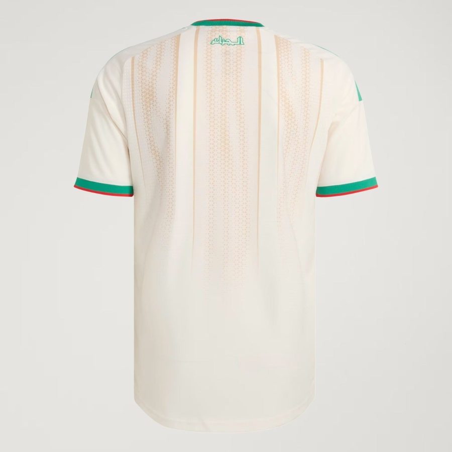maillot-de-football-algerie-domicile-saison-2026-tenue-officielle-verte-et-blanche maglia di calcio Algeria Home stagione 2026 tenuta ufficiale verde e bianca