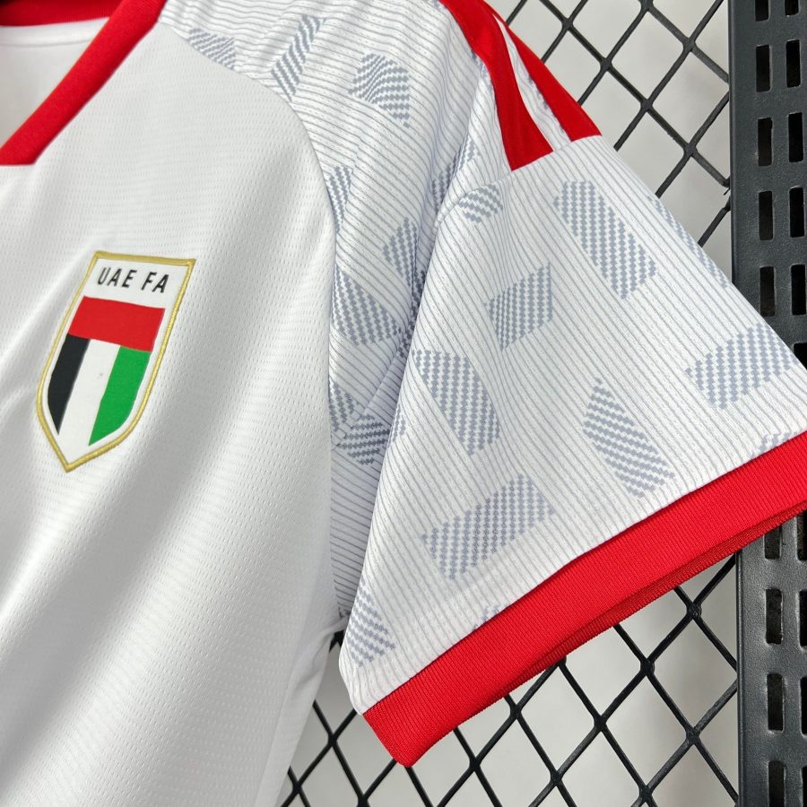 Maglia da calcio EAU Home 2026 colori della selezione nazionale