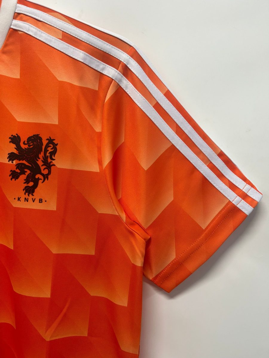 maillot-de-football-orange-des-pays-bas-edition-retro-domicile Maglia da calcio arancione dei Paesi Bassi edizione retro Home