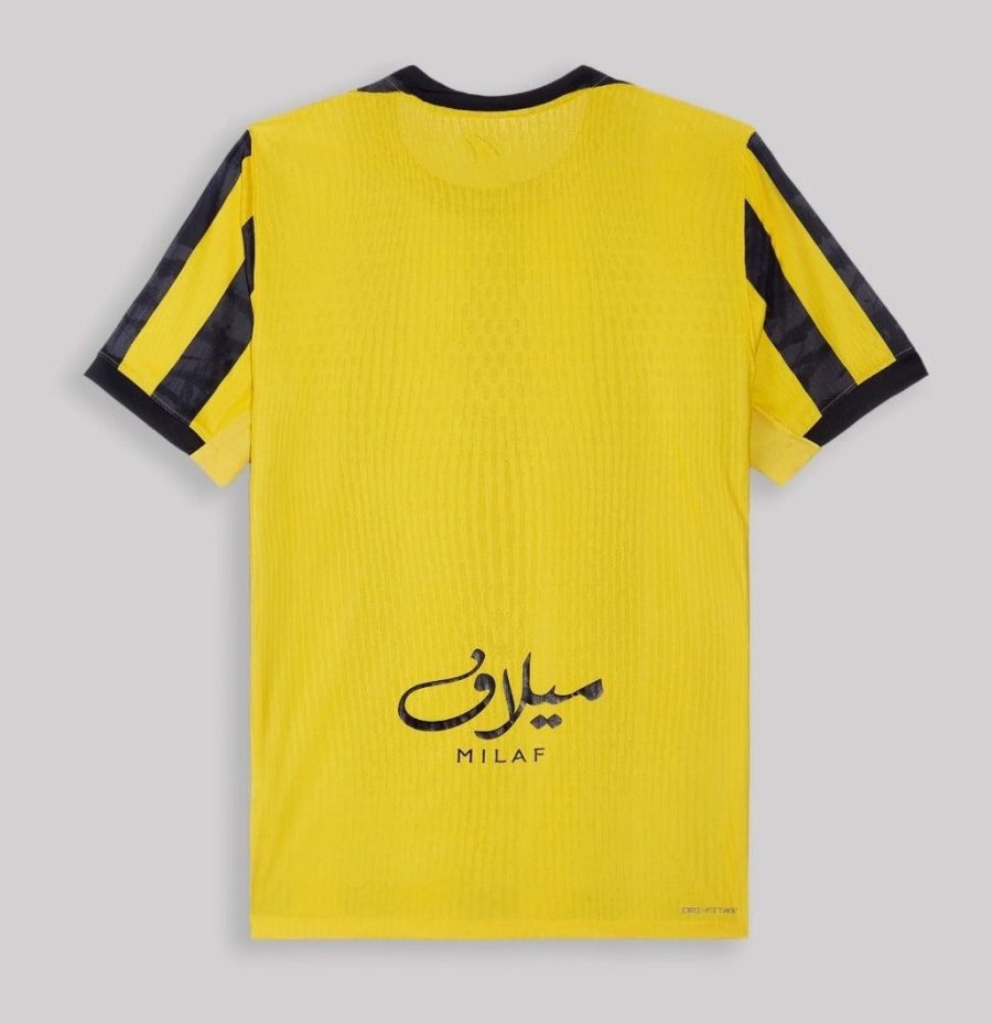 maillot-domicile-al-ittihad-fc-saison-2025-2026-tenue-officielle maglia home Al Ittihad FC stagione 2025 2026 tenuta ufficiale