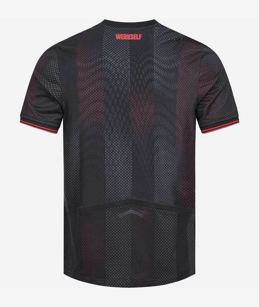 maillot-domicile-bayer-leverkusen-saison-vingt-vingt-cinq-vingt-vingt-six-rouge-et-noir Maglia Home Bayer Leverkusen stagione venti venticinque venti ventisei rossa e nera