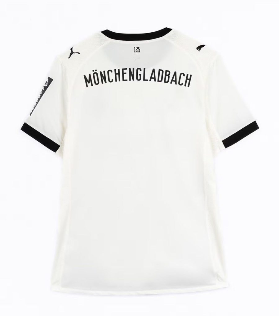 maillot-domicile-borussia-monchengladbach-saison-2025-2026-tenue-officielle-blanche-et-verte Maglia home Borussia Mönchengladbach stagione 2025 2026 tenuta ufficiale bianca e verde