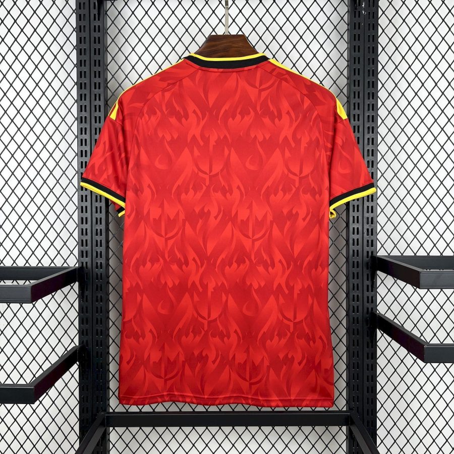 maillot-domicile-de-la-belgique-saison-2026-rouge-et-noir Maglia Home del Belgio stagione 2026 rossa e nera