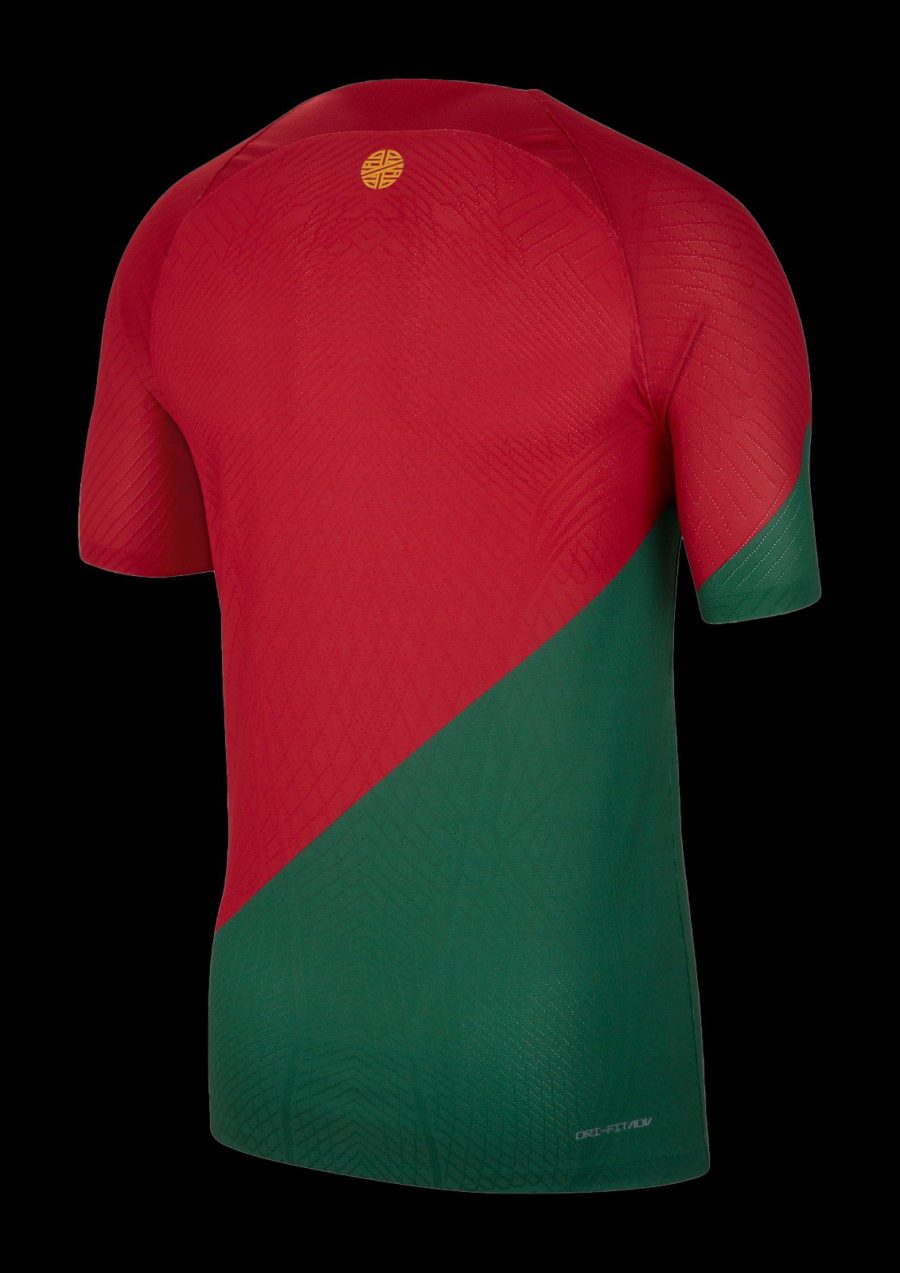 maillot-domicile-du-portugal-rouge-et-vert-coupe-du-monde-au-qatar-2022 Maglia home del Portogallo rossa e verde Mondiale in Qatar 2022