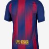 maillot-domicile-fc-barcelona-saison-2025-2026-tenue-officielle-blaugrana maglia home FC Barcelona stagione 2025 2026 tenuta ufficiale blaugrana
