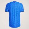 maillot-domicile-italie-saison-deux-mille-vingt-six-tenue-officielle-equipe-nationale Maglia Home Italia stagione 2026 divisa ufficiale nazionale