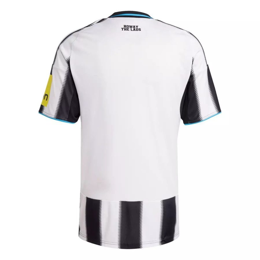 Maglia Home Newcastle United stagione duemila venticinque duemila ventisei nera e bianca
