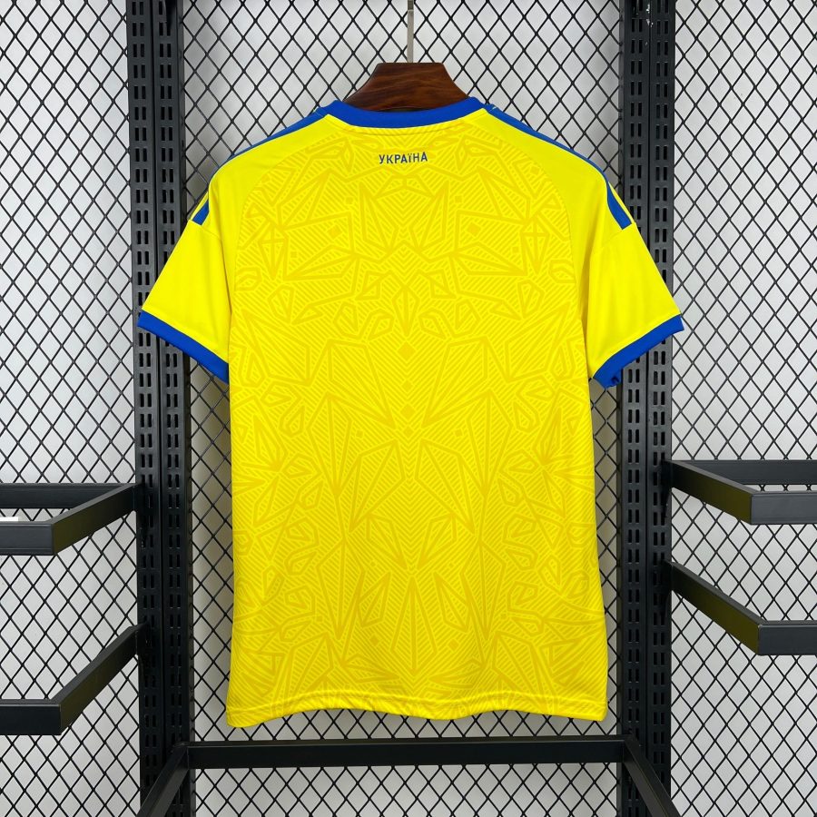 maillot-domicile-ukraine-saison-2026-tenue-officielle-de-football maglia Home Ucraina stagione 2026 tenuta ufficiale da calcio