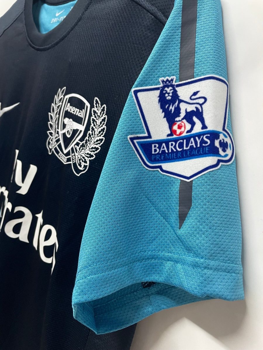 maillot-exterieur-arsenal-fc-saison-deux-mille-onze-deux-mille-douze Maglia Away Arsenal FC stagione duemilaundici duemiladodici
