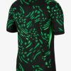 maillot-exterieur-du-nigeria-saison-2024-tenue-de-football-verte-et-blanche Maglia away del Nigeria stagione 2024 divisa da calcio verde e bianca