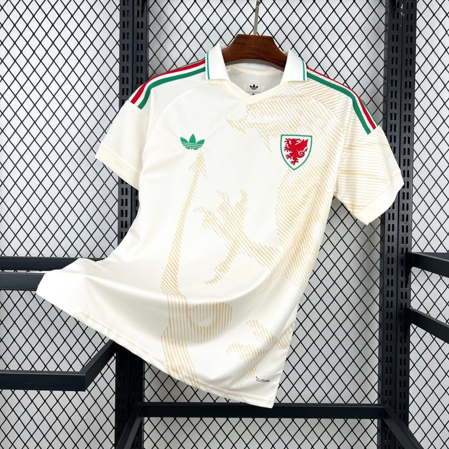maillot-exterieur-du-pays-de-galles-saison-2026-tenue-de-football-rouge Maglia away del Galles stagione 2026 tenuta da calcio rossa